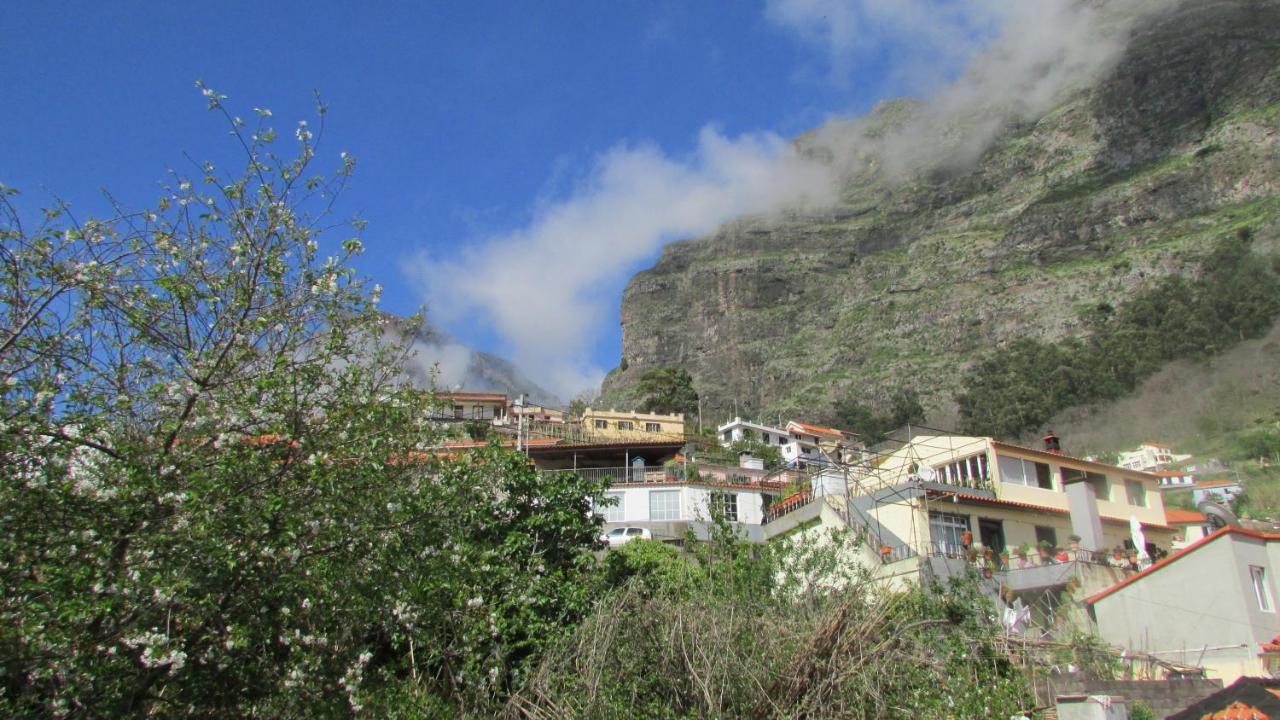 Valley Of Nuns Holiday Apartments Curral Das Freiras Eksteriør bilde