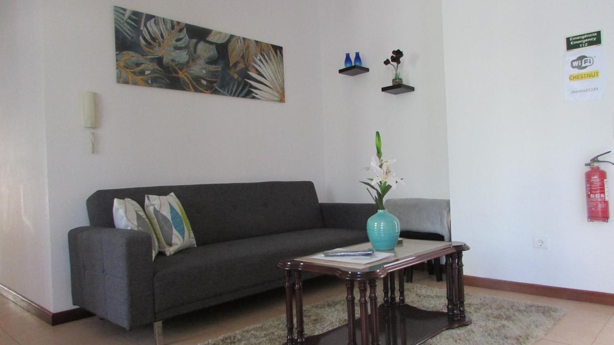 Valley Of Nuns Holiday Apartments Curral Das Freiras Rom bilde