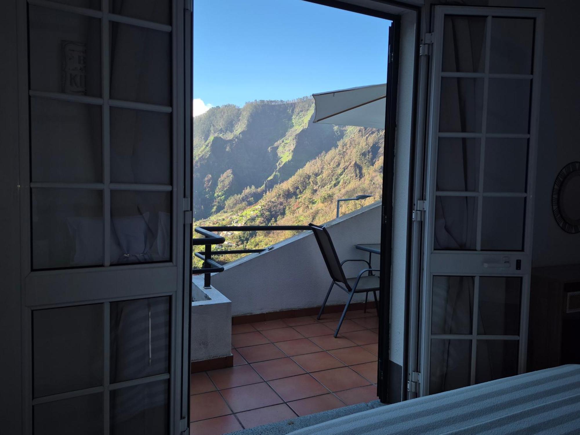 Valley Of Nuns Holiday Apartments Curral Das Freiras Eksteriør bilde
